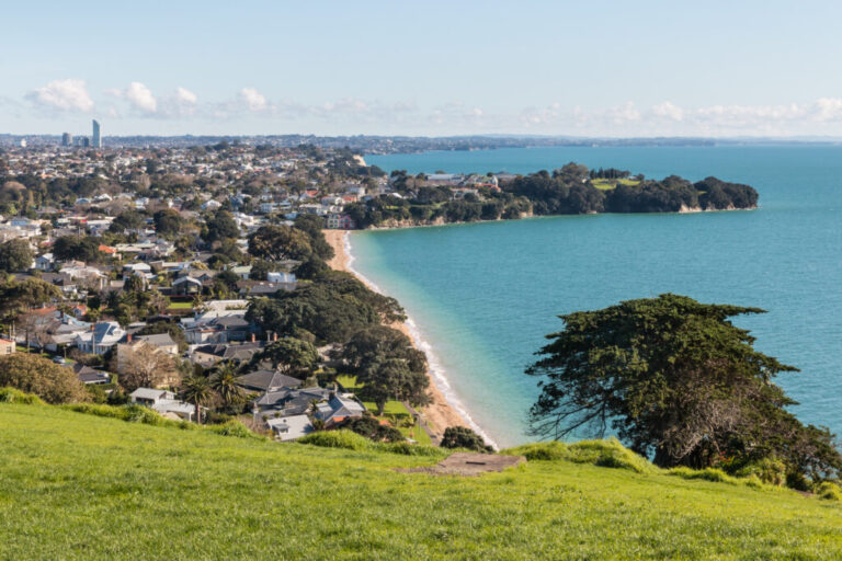 Best Beaches in Auckland, New Zealand